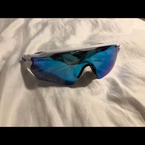 White Oakleys